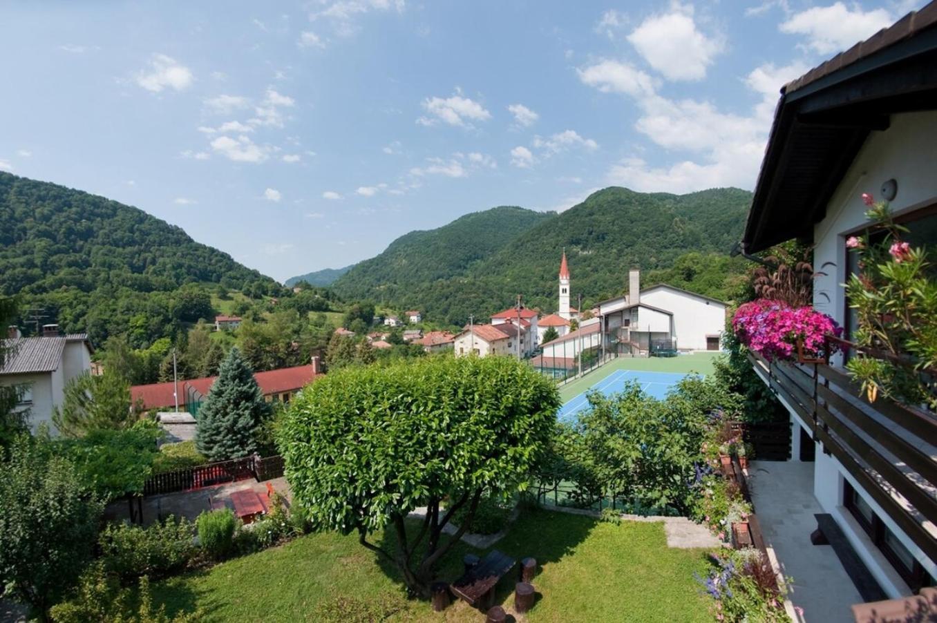 Villa Hisa Taljat Most na Soči Exterior foto