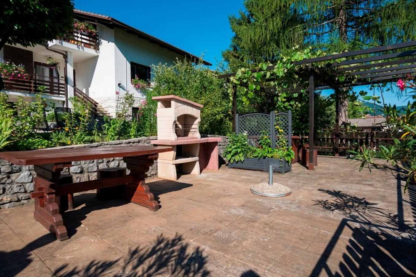 Villa Hisa Taljat Most na Soči Exterior foto